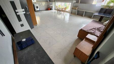 2BHK Penthouse for Resale in Ugati Dham at Sola 2BHK Penthouse for Resale in Ugati Dham at Sola