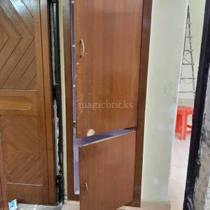 2BHK Multistorey Apartment for Rent in DDA Flats Munirka at Munirka 2BHK Multistorey Apartment for Rent in DDA Flats Munirka at Munirka