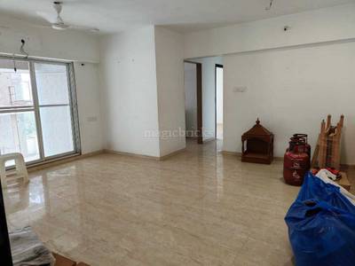 3BHK Multistorey Apartment for Resale in Juhu 3BHK Multistorey Apartment for Resale in Juhu