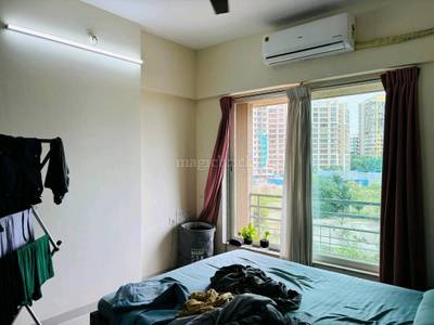 1BHK Multistorey Apartment for Resale in Marina Enclave at Malad West 1BHK Multistorey Apartment for Resale in Marina Enclave at Malad West