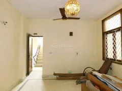 Flats in Arjun Nagar, New Delhi 18+ Apartments by BHK Budget