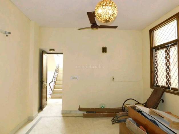 BHK Flats in Arjun Nagar, New Delhi: 10+ Flats Apartments