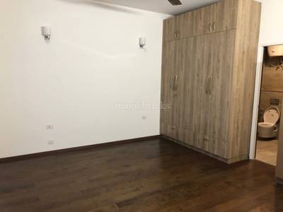 3BHK Multistorey Apartment for Resale in Sector 67 3BHK Multistorey Apartment for Resale in Sector 67