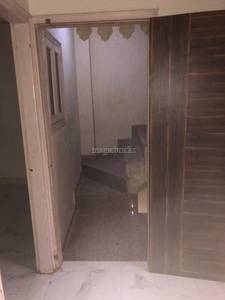 1BHK Builder Floor Apartment for Resale in Chattarpur