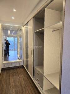 5BHK Multistorey Apartment for Resale in Block A Sushant Lok Phase 1 5BHK Multistorey Apartment for Resale in Block A Sushant Lok Phase 1