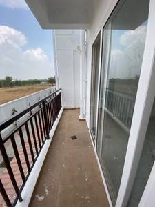 2BHK Multistorey Apartment for Resale in Signature Meadows at Gunjur 2BHK Multistorey Apartment for Resale in Signature Meadows at Gunjur