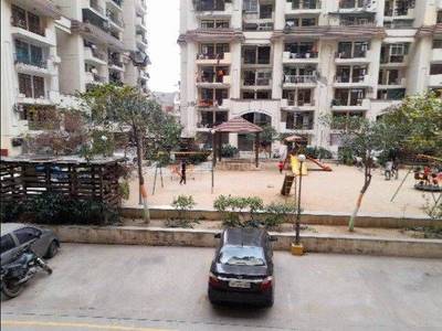 2BHK Multistorey Apartment for Resale in Mahagun Puram Phase I at National Highway 24 2BHK Multistorey Apartment for Resale in Mahagun Puram Phase I at National Highway 24