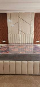 4BHK Builder Floor Apartment for Resale in BPTP Amstoria at Sector 102 4BHK Builder Floor Apartment for Resale in BPTP Amstoria at Sector 102