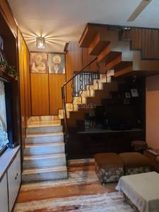 Buy  5 BHK  Villa in  Sainik Farm   New Delhi