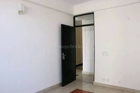 4BHK Multistorey Apartment for Resale in Green Homes at Sector 52 4BHK Multistorey Apartment for Resale in Green Homes at Sector 52