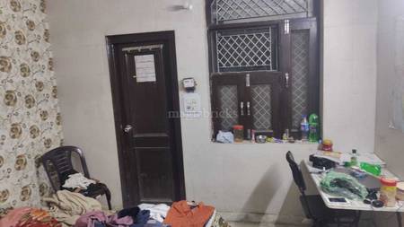 1BHK Residential House for Rent in Hakikat Nagar, Mukherjee Nagar 1BHK Residential House for Rent in Hakikat Nagar, Mukherjee Nagar