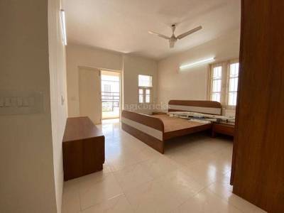 4BHK Multistorey Apartment for Resale in Satellite 4BHK Multistorey Apartment for Resale in Satellite