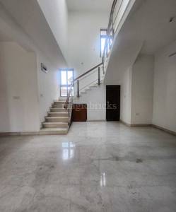 4BHK Multistorey Apartment for Rent in Palace Road 4BHK Multistorey Apartment for Rent in Palace Road