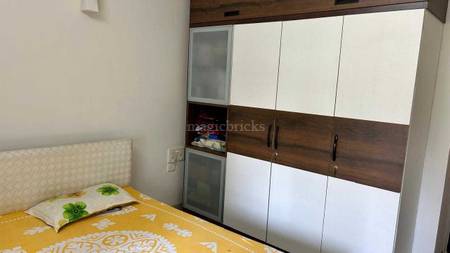 3BHK Multistorey Apartment for Resale in Gala swing at Abhishek Society 3BHK Multistorey Apartment for Resale in Gala swing at Abhishek Society