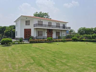 4BHK Farm House for Resale in Sector 135, Noida Express Way 4BHK Farm House for Resale in Sector 135, Noida Express Way
