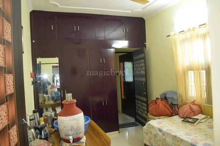 Buy 4 BHK Flat for Sale in Pocket 2 Mayur Vihar New Delhi Buy 4 BHK Flat for Sale in Pocket 2 Mayur Vihar New Delhi