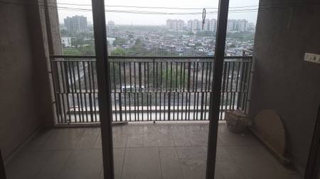 3BHK Multistorey Apartment for Resale in Olive Greens at Gota 3BHK Multistorey Apartment for Resale in Olive Greens at Gota