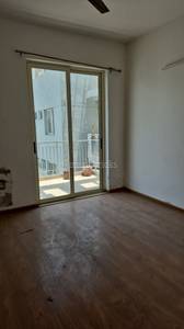 3BHK Multistorey Apartment for Resale in Block H Sector 82 3BHK Multistorey Apartment for Resale in Block H Sector 82