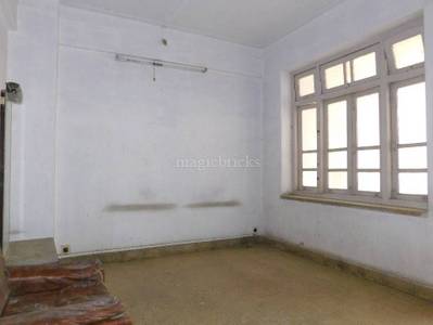 Buy 2 BHK House in Breach Candy Mumbai