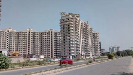3BHK Multistorey Apartment for Resale in Sector 111 3BHK Multistorey Apartment for Resale in Sector 111