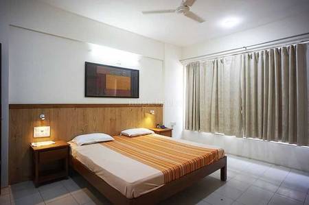 4BHK Multistorey Apartment for Resale in Ambawadi 4BHK Multistorey Apartment for Resale in Ambawadi