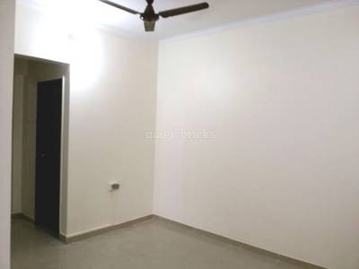 1BHK Multistorey Apartment for Resale in Malad West 1BHK Multistorey Apartment for Resale in Malad West