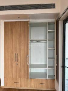 Buy 3 BHK Flat in Sector 48