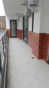 Buy 4 BHK Flat in Sector 48