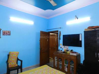 3BHK Builder Floor Apartment for Resale in Gagan Vihar Krishna Nagar