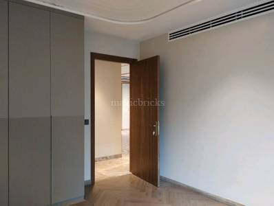 4BHK Builder Floor Apartment for New Property in Luxury Floors at Phase 1 DLF