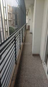 4BHK Builder Floor Apartment for Rent in Defence Colony 4BHK Builder Floor Apartment for Rent in Defence Colony