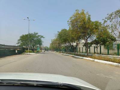 Land / Plot in Sector 133 Noida