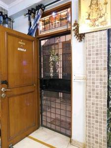 Buy 3 BHK Flat in Malviya Nagar