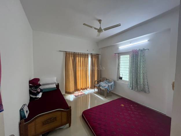 BHK Flats in Dulapally, Hyderabad: 7+ Flats Apartments