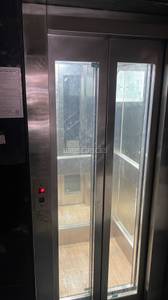 2 BHK Flat in 