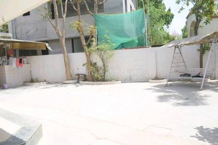 4 BHK House for Sale in Thaltej Ahmedabad