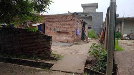 Land / Plot in Sector 70 Noida
