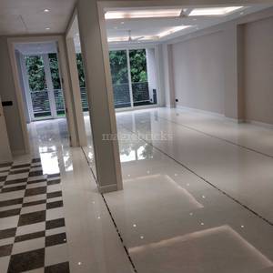 Buy  > 10 BHK  Villa in  New Friends Colony   New Delhi