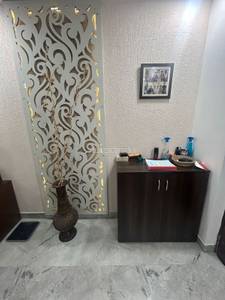 3BHK Multistorey Apartment for Resale in Greenview Apartment at Phase 4 DLF