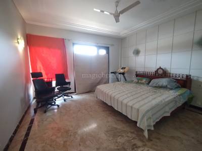 Buy 8 BHK House in Phase 2 DLF Gurgaon Buy 8 BHK House in Phase 2 DLF Gurgaon