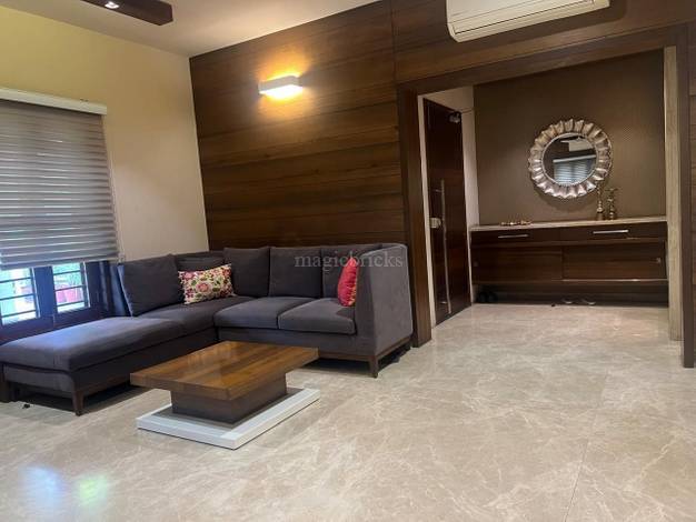 House for Sale in Sindhu Bhavan Marg, Ahmedabad 119+ Independent