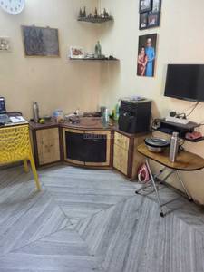 1BHK Multistorey Apartment for Rent in Usha Villa at Ghatkopar West 1BHK Multistorey Apartment for Rent in Usha Villa at Ghatkopar West