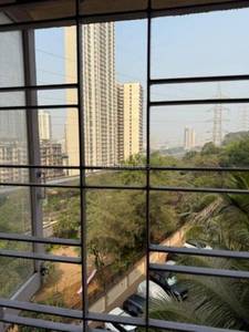 2BHK Multistorey Apartment for Rent in Raheja Complex at Malad East 2BHK Multistorey Apartment for Rent in Raheja Complex at Malad East