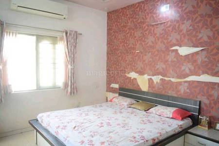 Buy  4 BHK  Villa in  Maninagar East, Maninagar   Ahmedabad