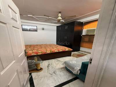 3BHK Multistorey Apartment for Rent in Shakarpur at Shakarpur 3BHK Multistorey Apartment for Rent in Shakarpur at Shakarpur