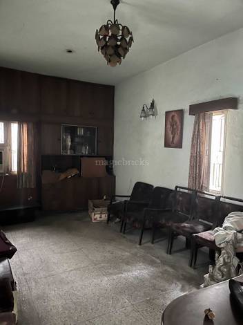 BHK Flats in Vasant Vihar, New Delhi: 5+ Flats Apartments