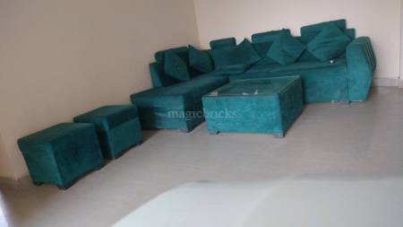 Buy 2 BHK Flat in Sector 137