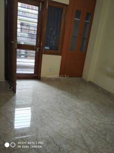Buy  6 BHK  Villa in  Sector 61   Noida