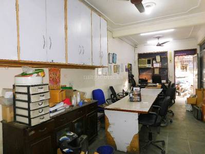  Commercial Shop for Resale in Amar Colony Lajpat Nagar 4