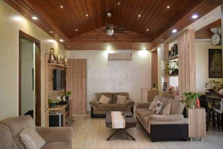 4 BHK Flat in Supriya Apartments in Dwarka